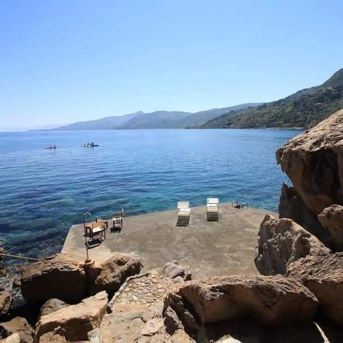 Апартаменти Kalura Sea House Чефалу Екстер'єр фото